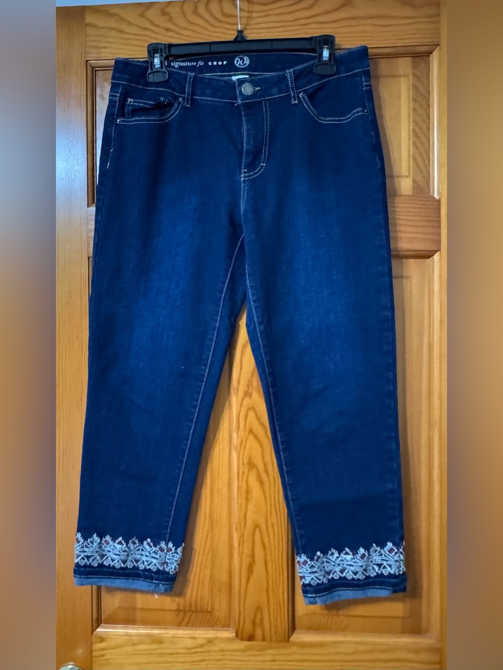 Croft & Barrow Dark Blue Women's Cropped Jeans with Embroidered Hem